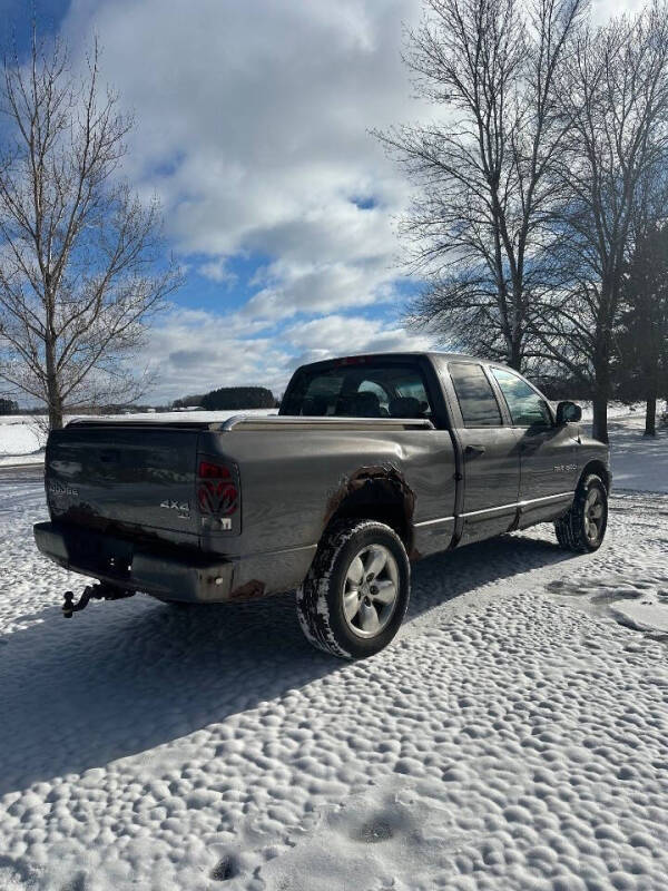 2004 Dodge Ram 1500 SLT