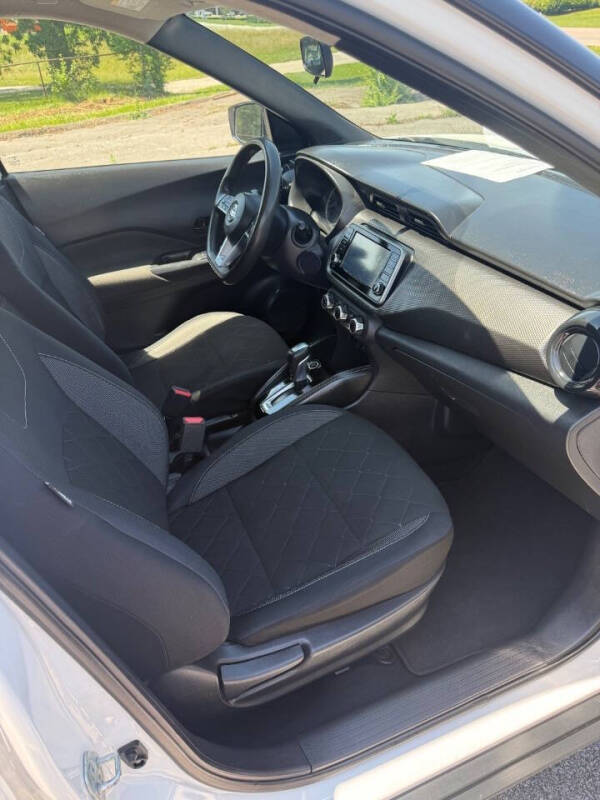 2018 Nissan Kicks S