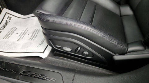 2022 Porsche Panamera 4 E-Hybrid Platinum Edition