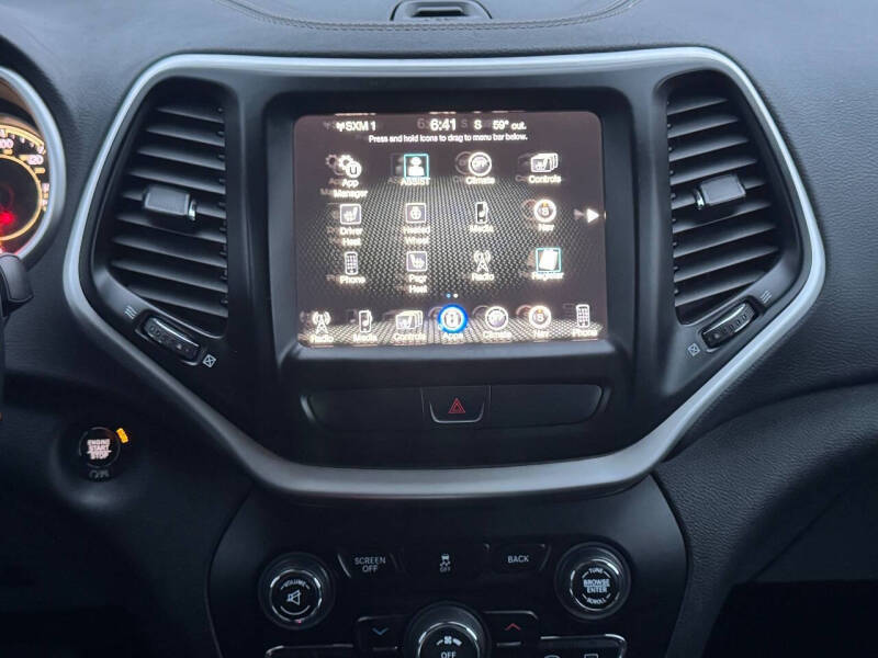 2018 Jeep Cherokee Latitude Plus