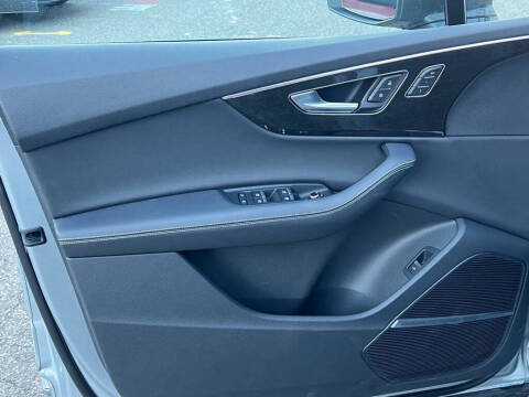 2025 Audi Q7 quattro Premium Plus 55 TFSI