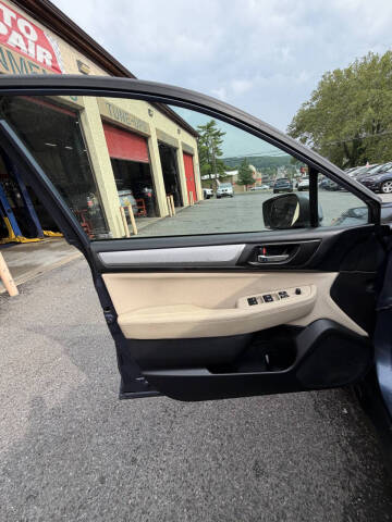2017 Subaru Outback 2.5i Premium