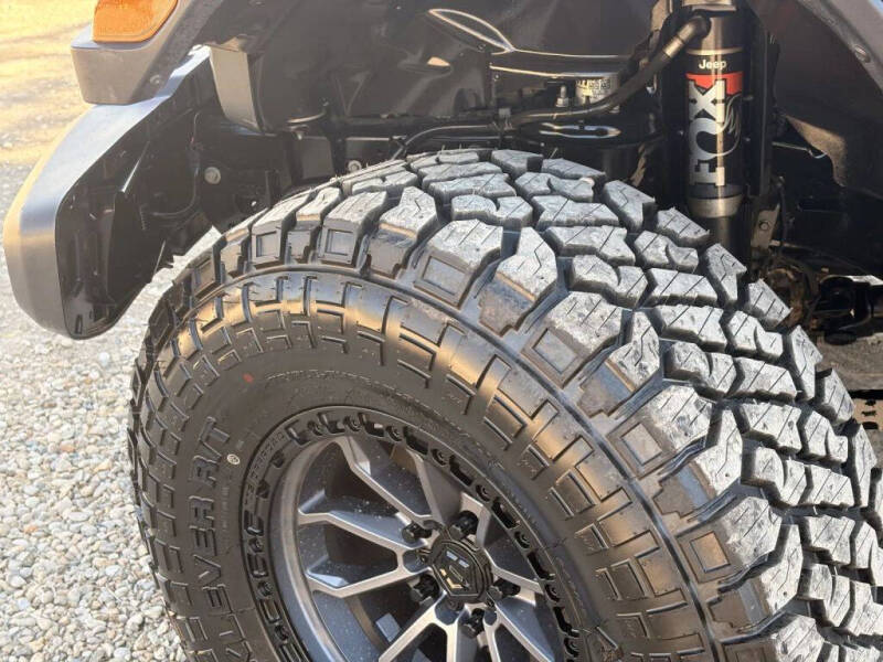 2021 Jeep Gladiator Mojave