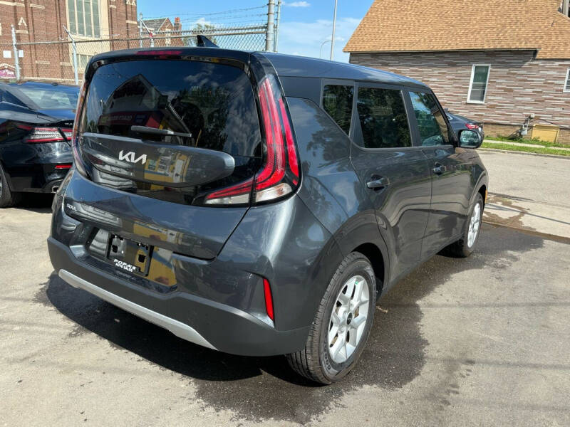 2023 Kia Soul LX