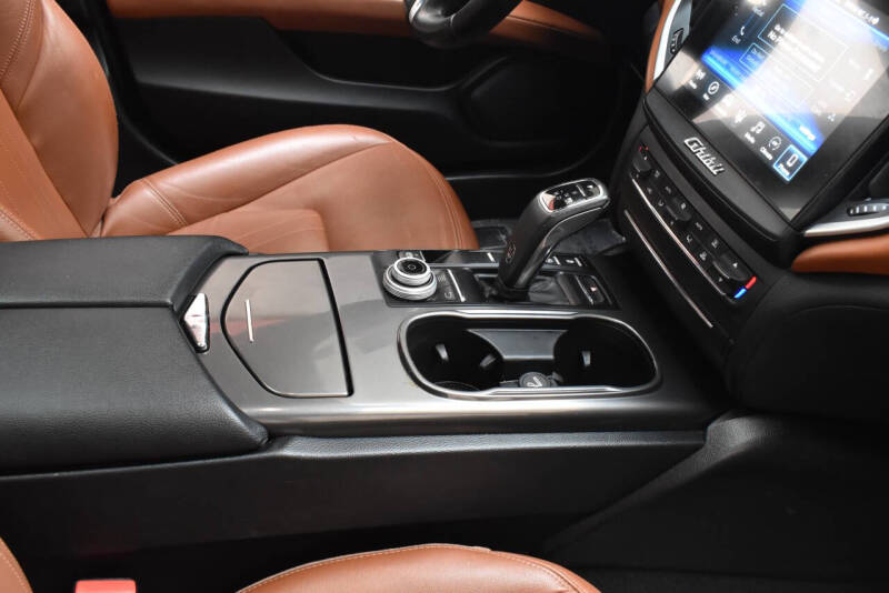 2019 Maserati Ghibli