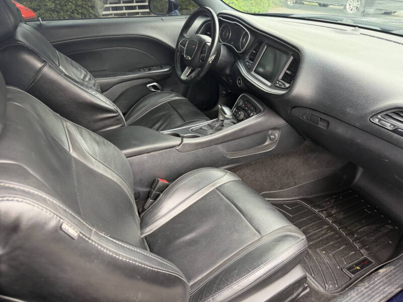 2015 Dodge Challenger R/T Plus