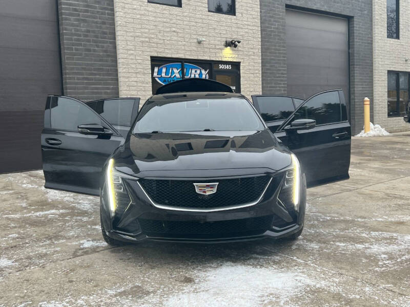 2025 Cadillac CT5-V