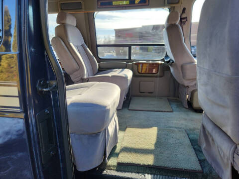 2002 Ford E-Series E-150