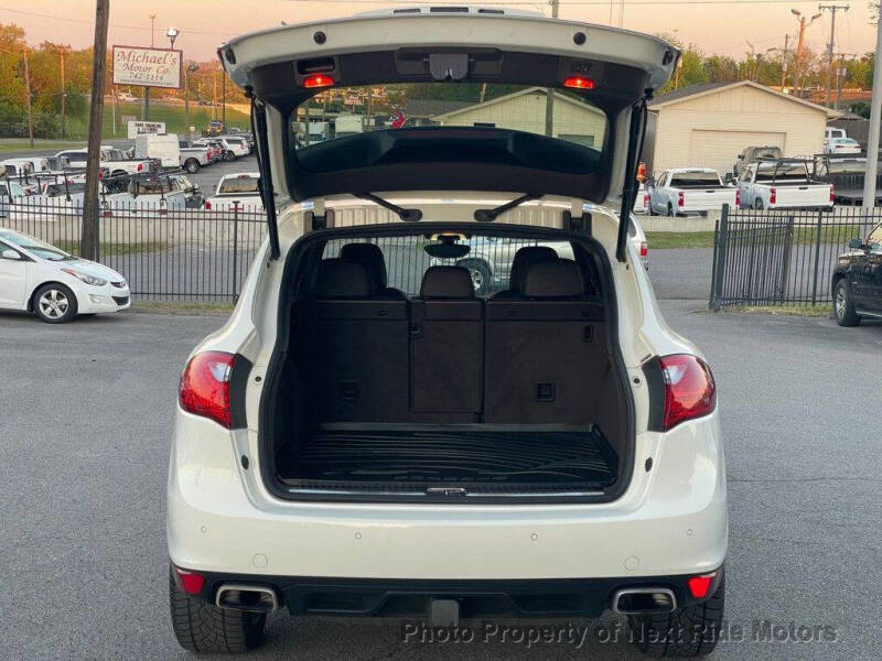 2011 Porsche Cayenne S