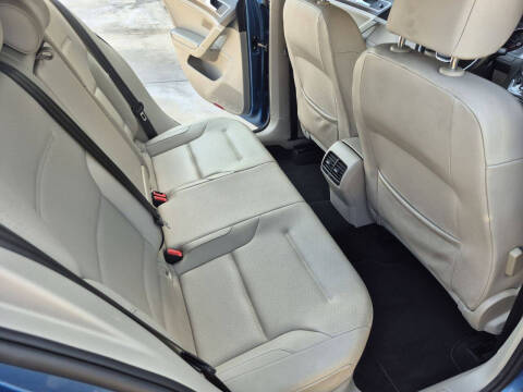2015 Volkswagen e-Golf SEL Premium