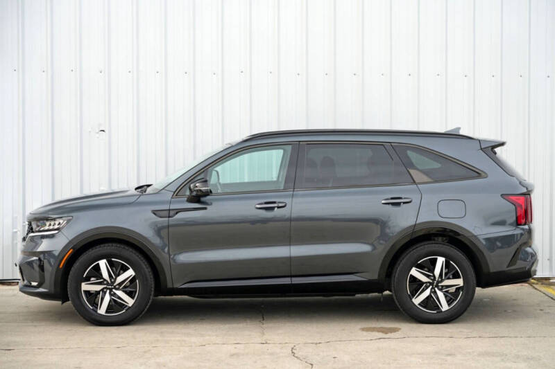 2023 Kia Sorento S
