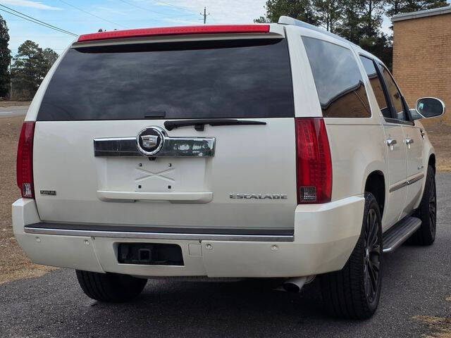 2011 Cadillac Escalade ESV