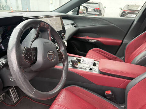 2023 Lexus RX 500h F SPORT Performance