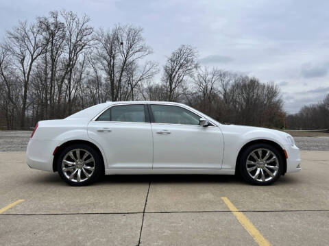 2020 Chrysler 300 Touring