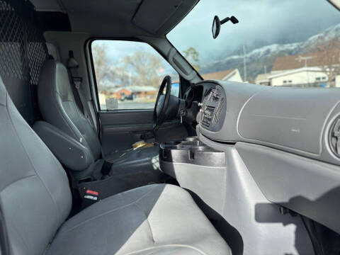 2006 Ford E-Series E-250
