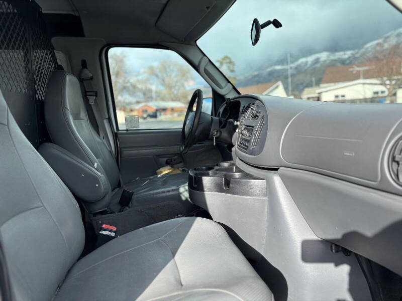 2006 Ford E-Series E-250