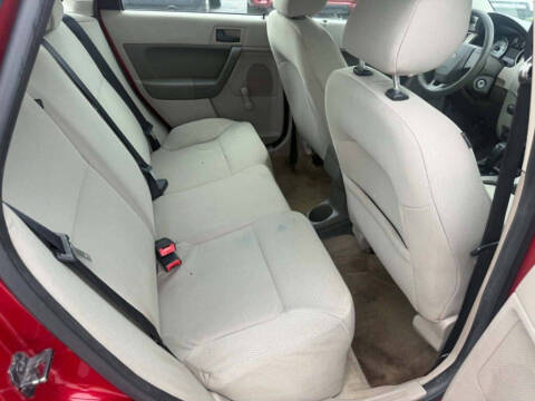 2010 Ford Focus S