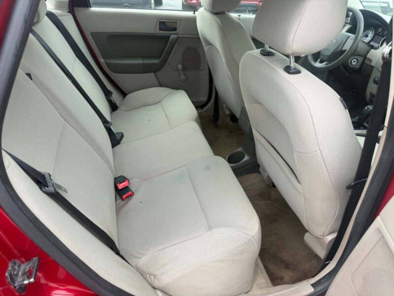 2010 Ford Focus S