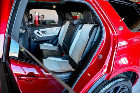 2022 Land Rover Discovery Sport P250 SE R-Dynamic