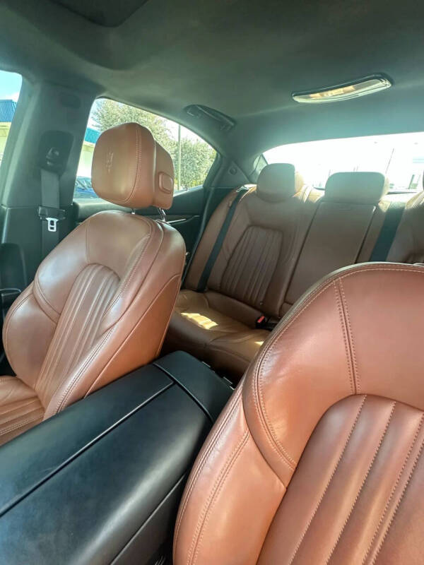 2017 Maserati Ghibli