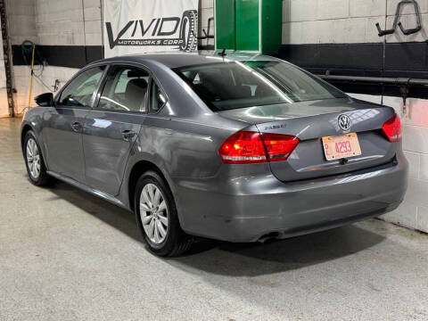 2012 Volkswagen Passat S PZEV