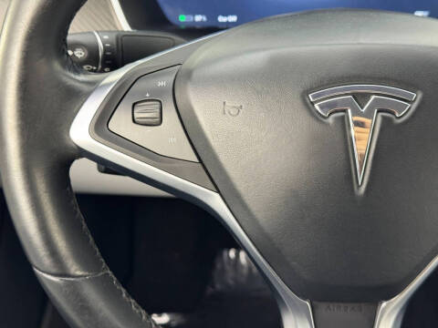 2017 Tesla Model S 90D