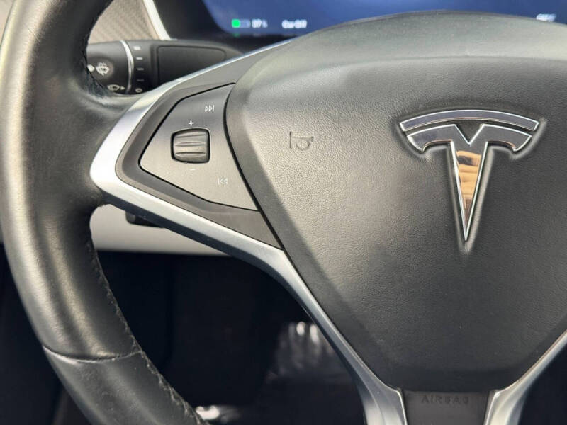 2017 Tesla Model S 90D