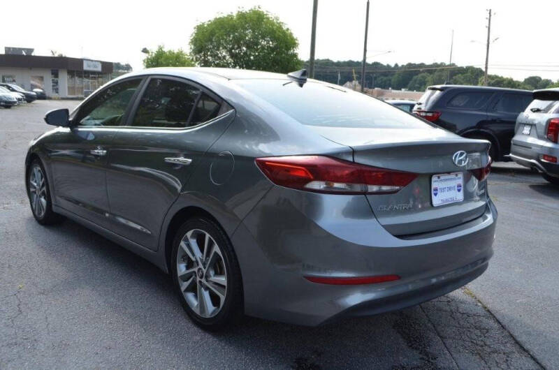 2017 Hyundai Elantra