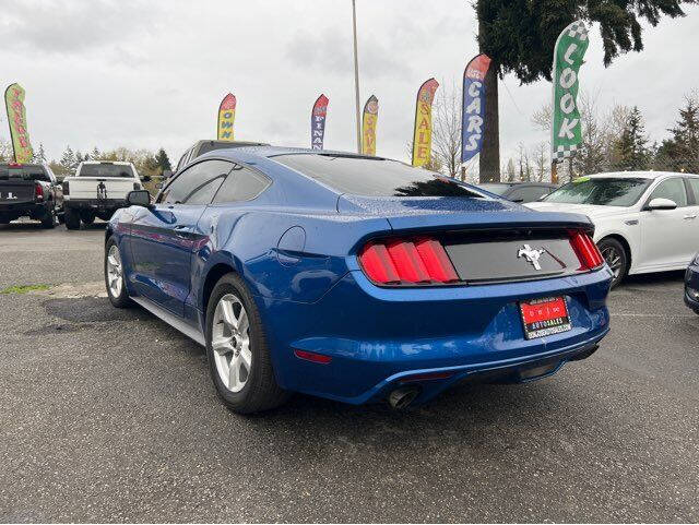 2017 Ford Mustang V6