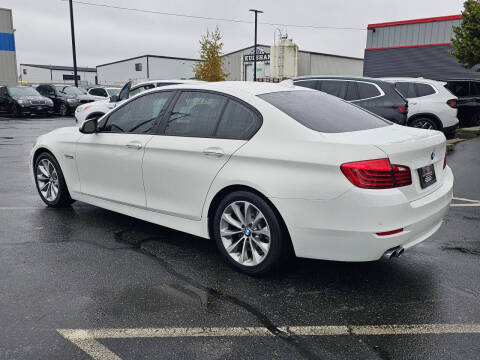 2015 BMW 5 Series 528i