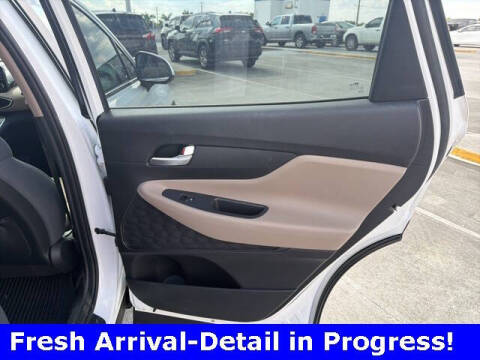 2023 Hyundai Santa Fe SE