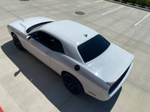 2020 Dodge Challenger SXT