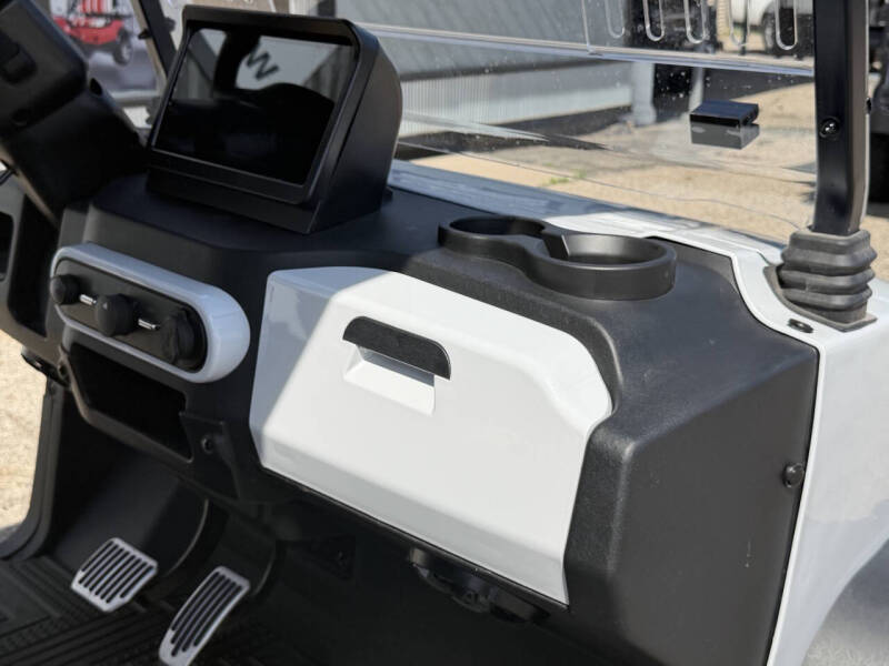 2026 Teko EV Trophy Lithium LSV