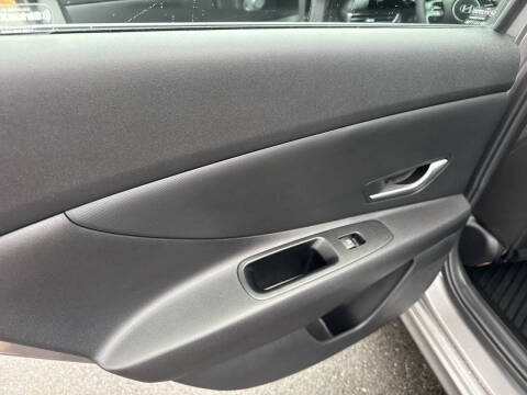 2024 Hyundai Elantra Hybrid Blue