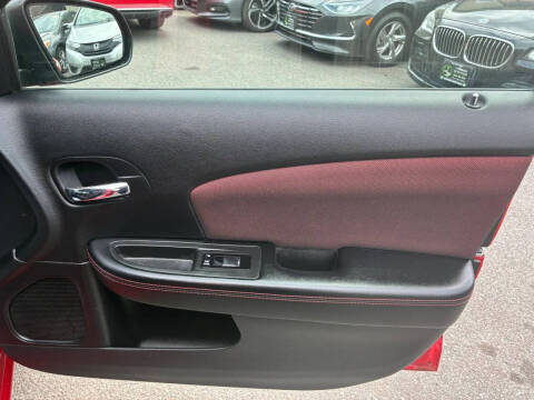 2011 Dodge Avenger Heat