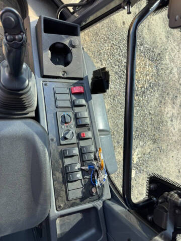 2023 John Deere 324P