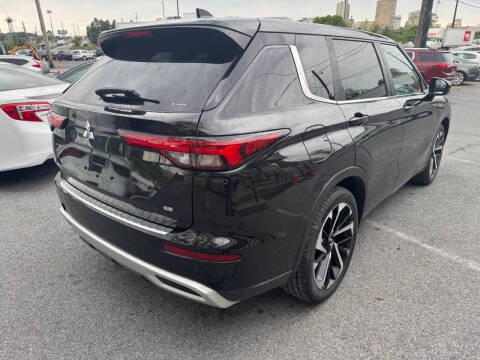 2022 Mitsubishi Outlander Black Edition