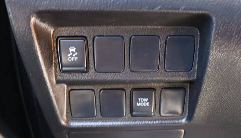 2020 Nissan Pathfinder S