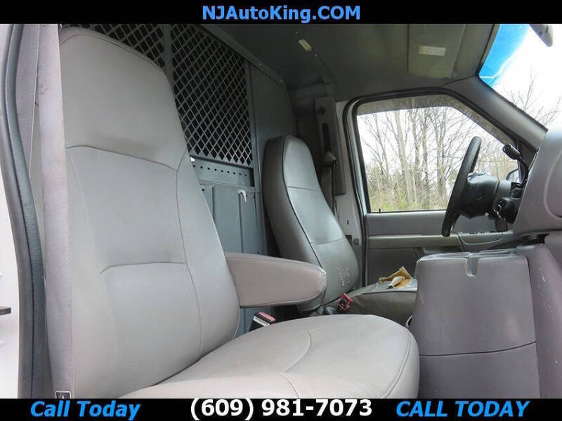 2002 Ford E-Series
