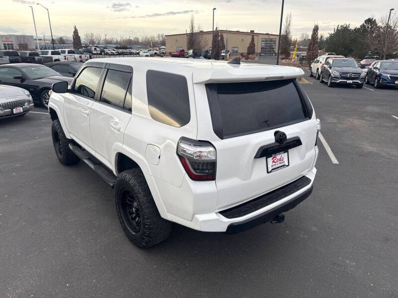 2018 Toyota 4Runner TRD Off-Road Premium