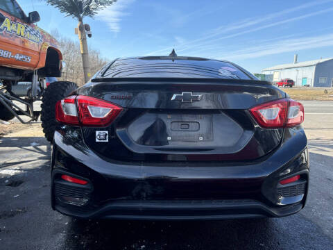 2018 Chevrolet Cruze LT Auto