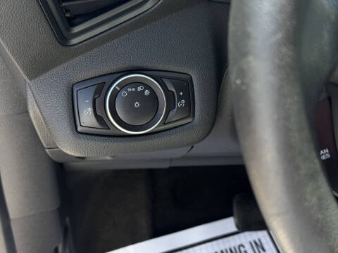 2017 Ford C-MAX Energi SE