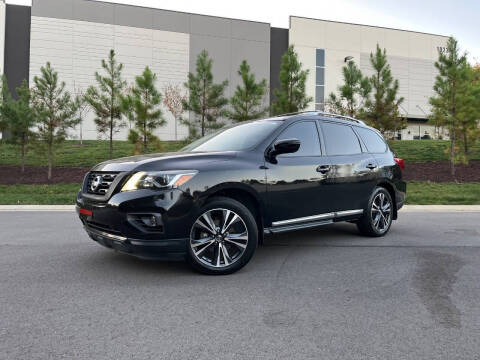2017 Nissan Pathfinder Platinum