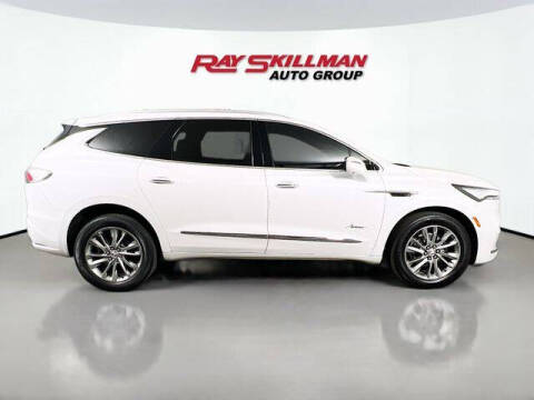 2023 Buick Enclave Avenir