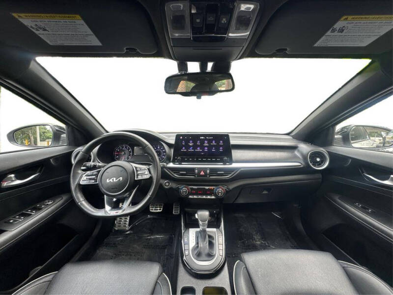 2023 Kia Forte GT-Line