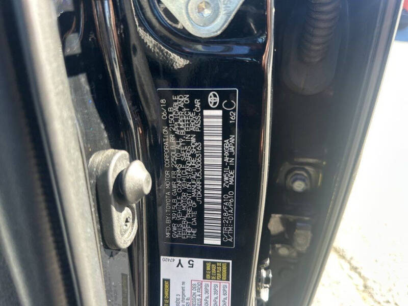 2018 Toyota Prius Three