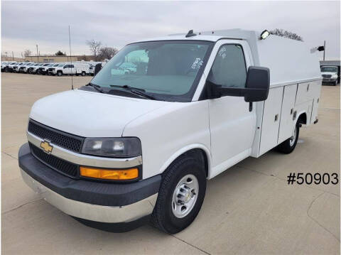 2020 Chevrolet Express for sale at CENTURY TRUCKS & VANS in Grand Prairie TX