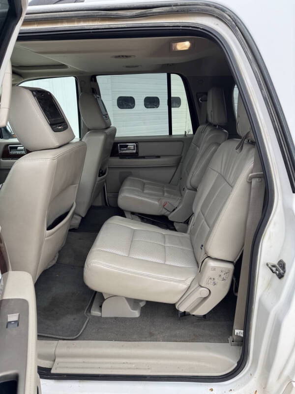 2013 Lincoln Navigator L
