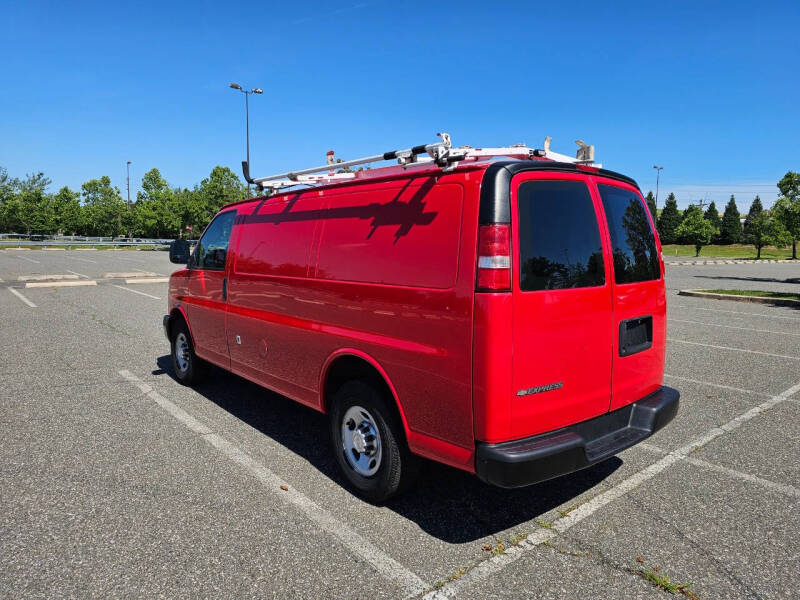 2016 Chevrolet Express 2500
