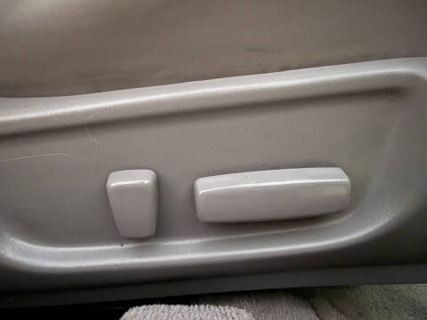 2001 Toyota Avalon XLS